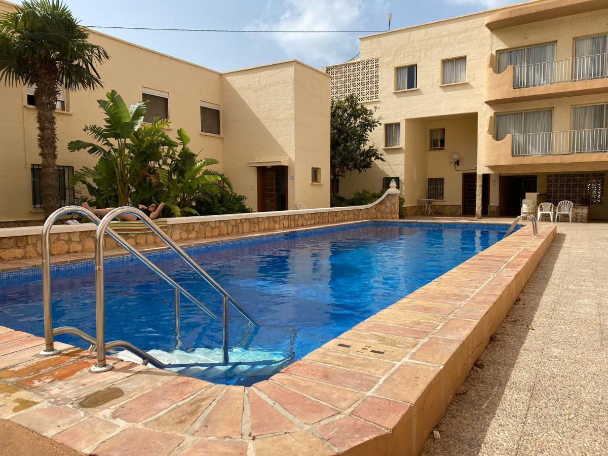 Apartamentos Fabiola I Калпе Екстериор снимка