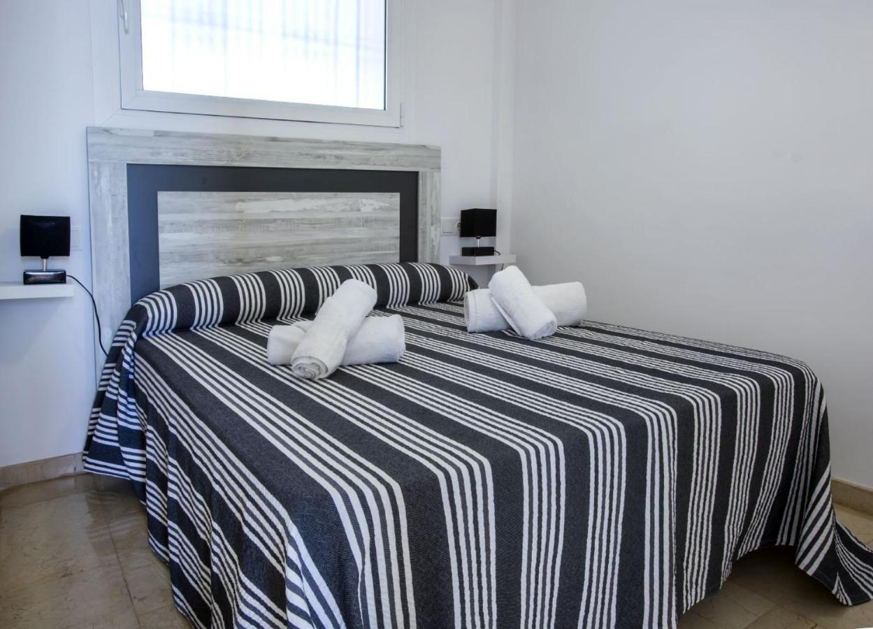 Apartamentos Fabiola I Калпе Екстериор снимка